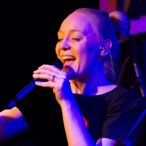 Sängerin Bine Trinker im Jazzclub Unterfahrt München